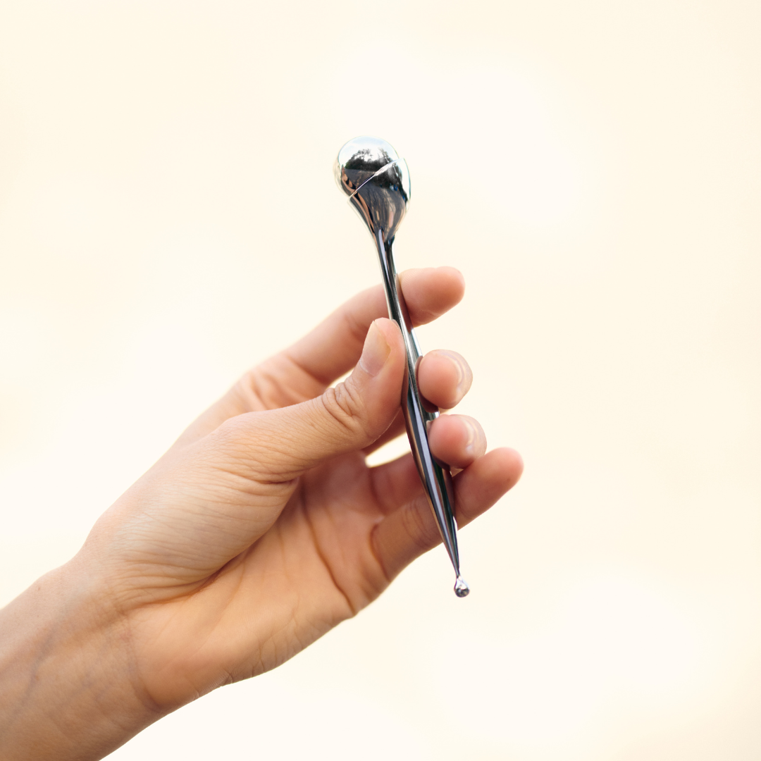 Arctic Eye roller | Kin Aesthetics