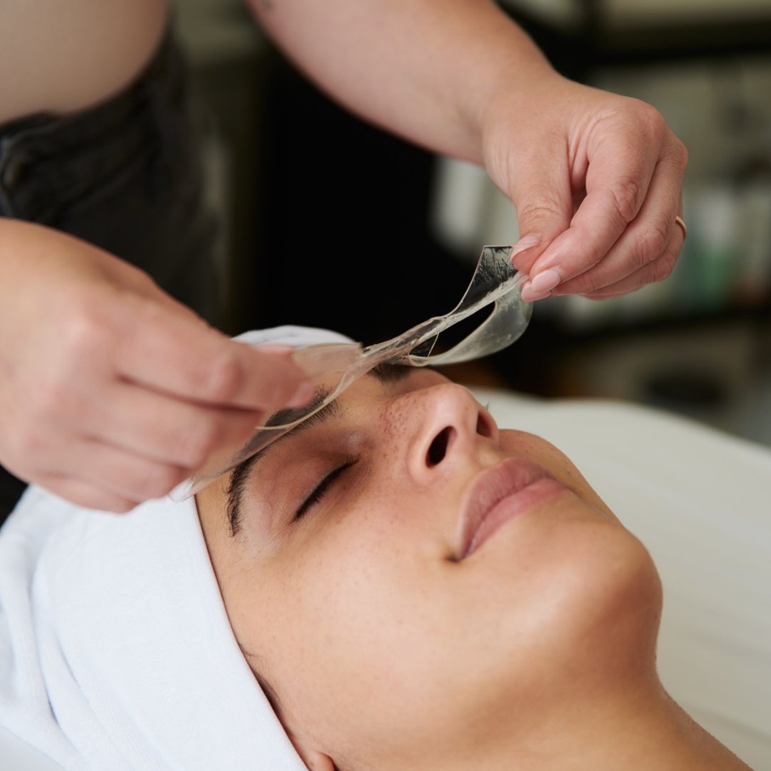 Neogenesis Beta Glucan Hydrogel Mask - by Kin Aesthetics